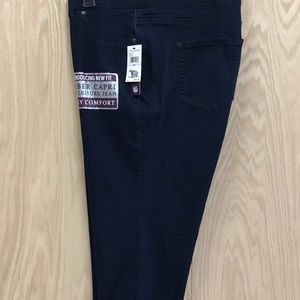 Gloria Vanderbilt Portland Amber Capris NWT Sz 22W